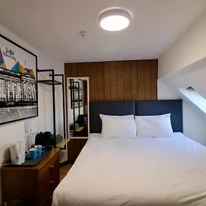  Hostal St Christopher's Original Reino Unido